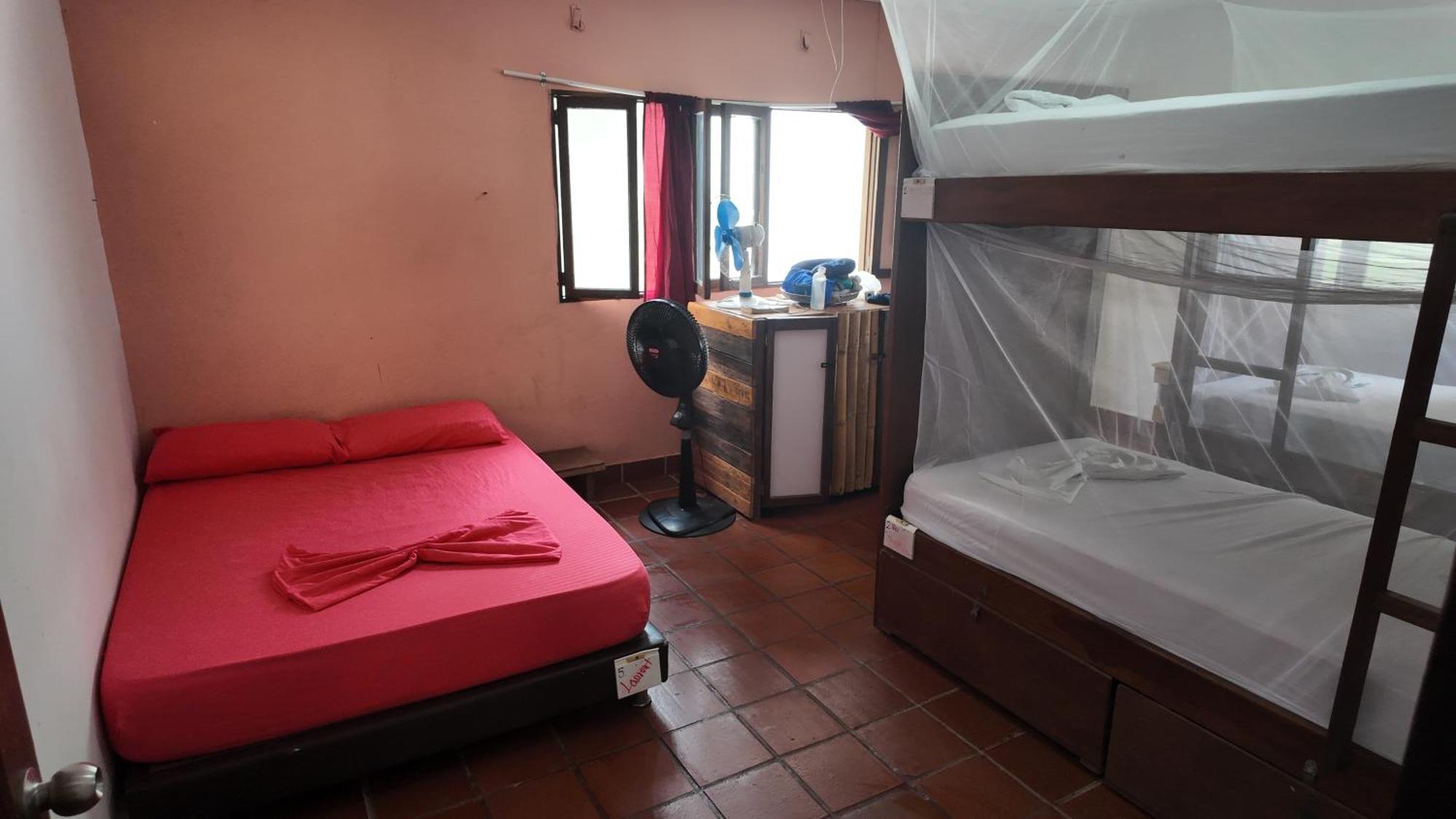 Jaba Jan Hostal Palomino Exterior photo